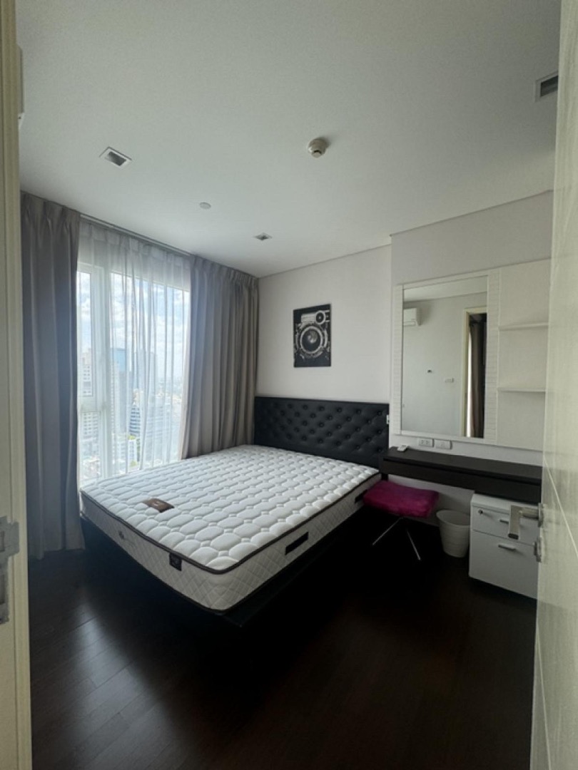 🎗️Ivy thonglor🎗️