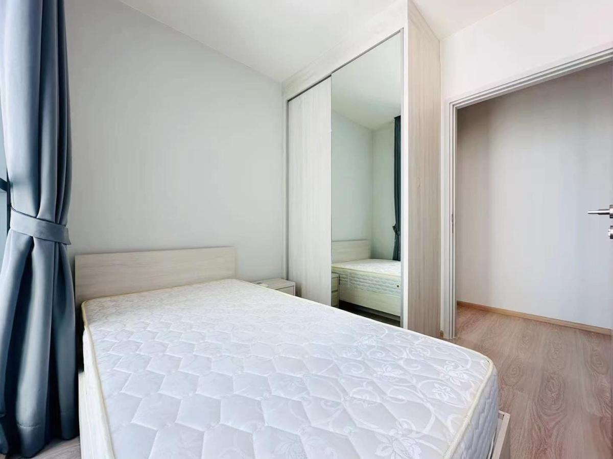 Noble  Revolve Ratchada