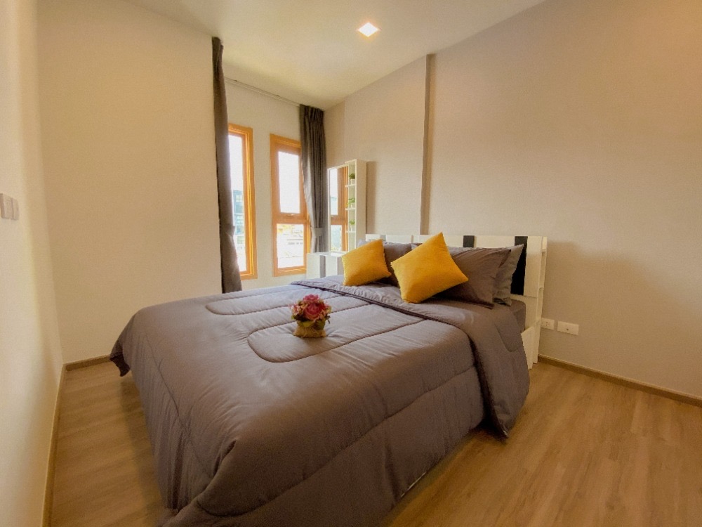 The BASE Sukhumvit 50