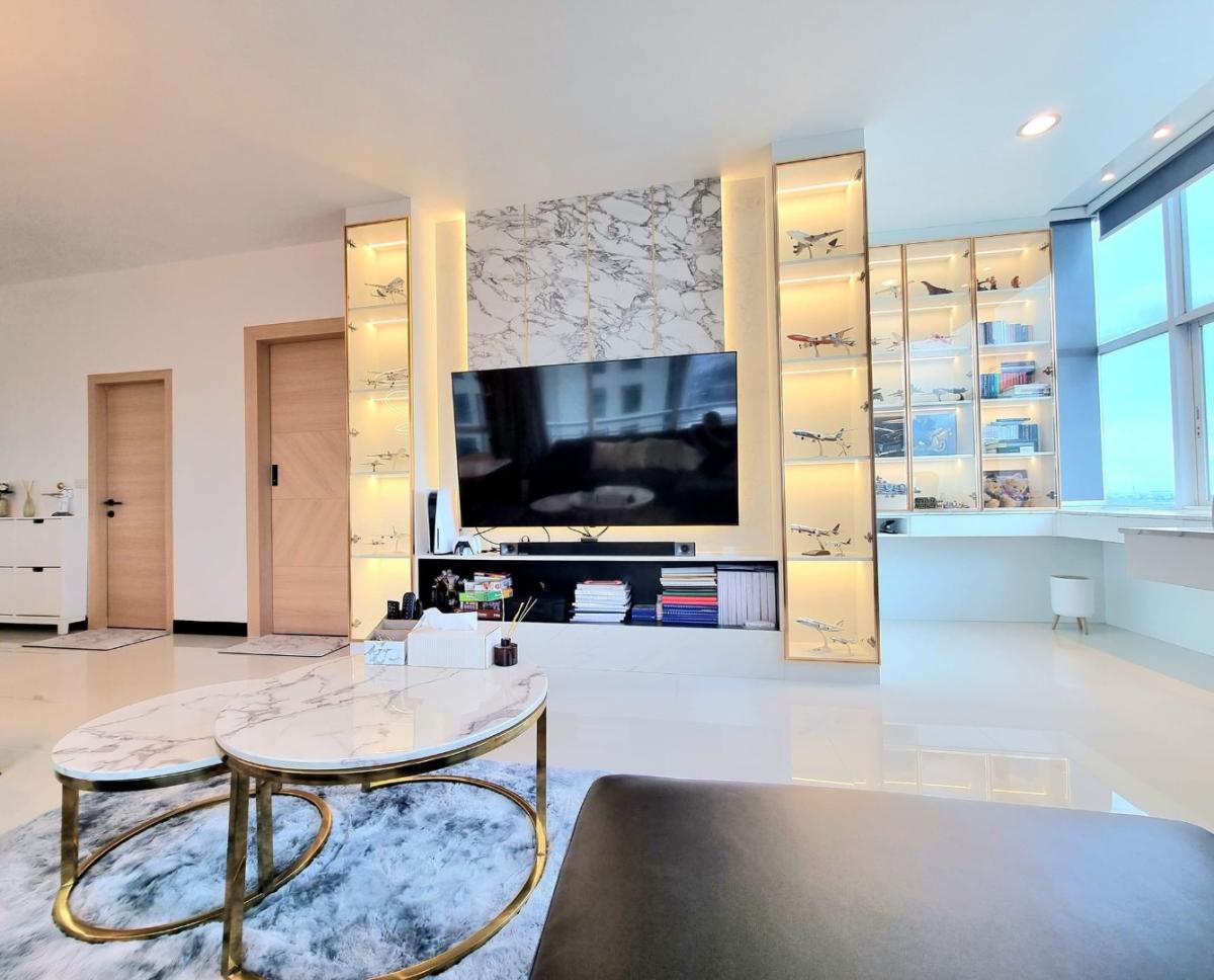  The Four Wings Residence