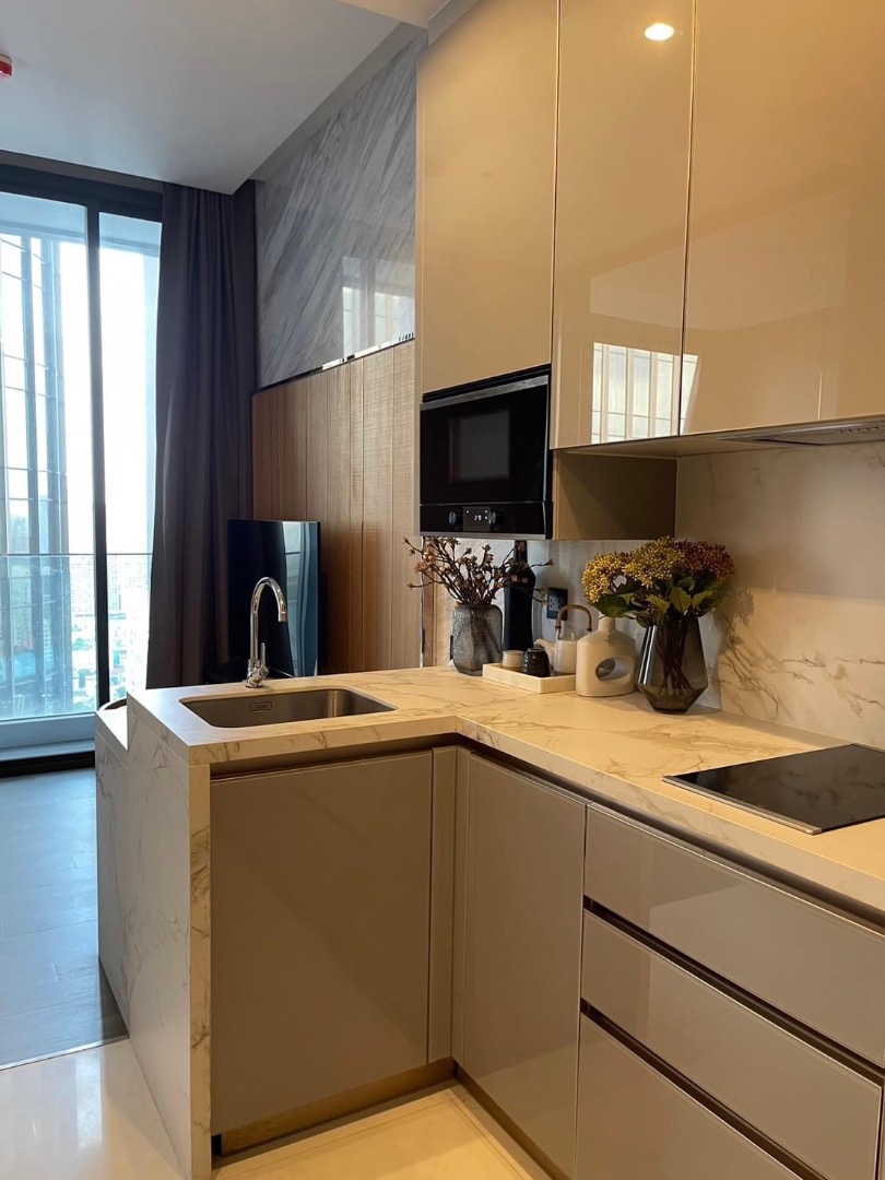 THE ESSE at SINGHA COMPLEX