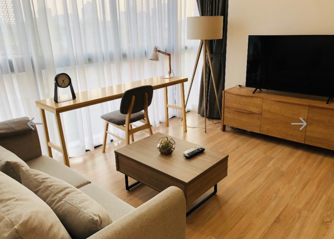 Taka Haus Ekkamai 12