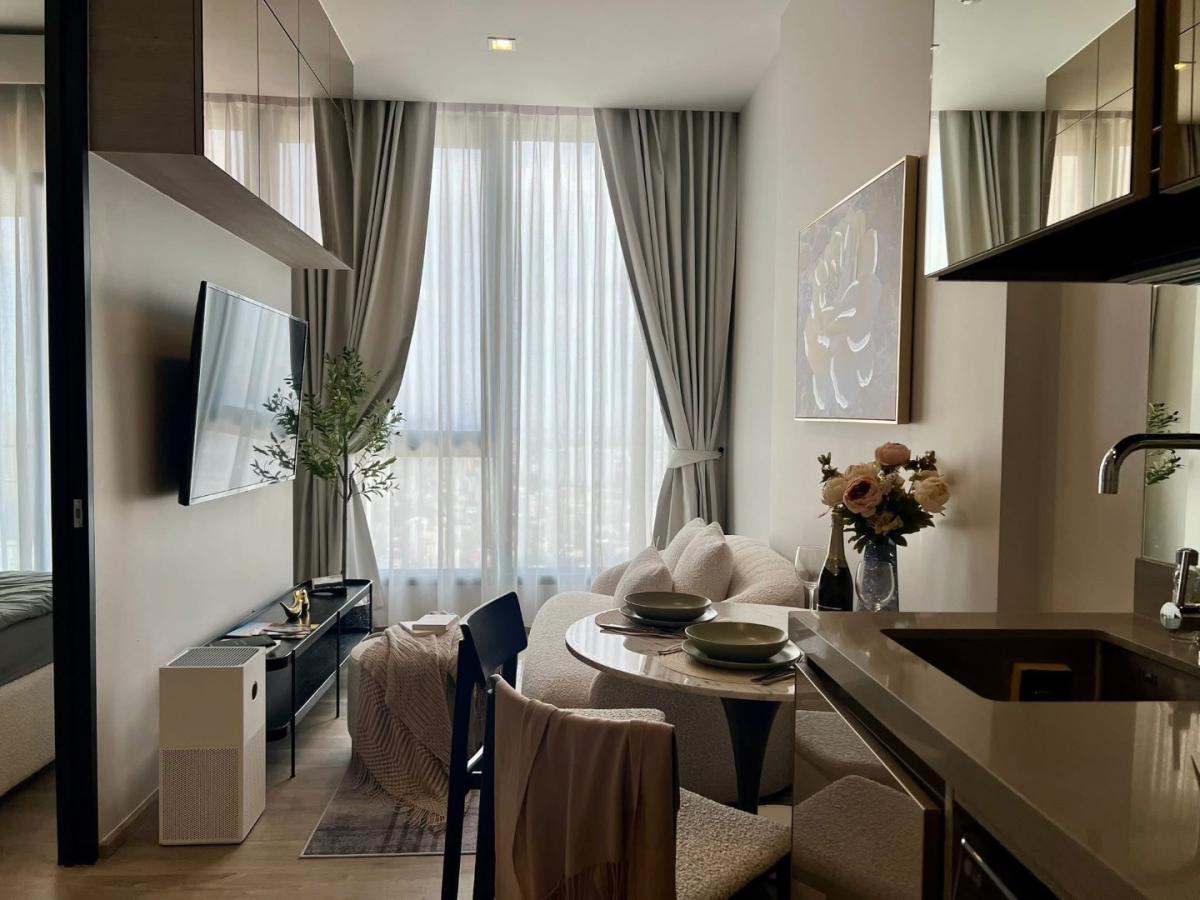 The Crest Park Residences 