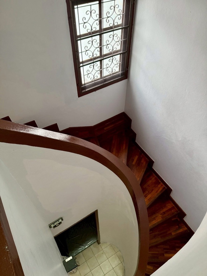 ให้เช่า — ทาวน์โฮม 3 ชั้น หมู่บ้านพัฒนาการ 