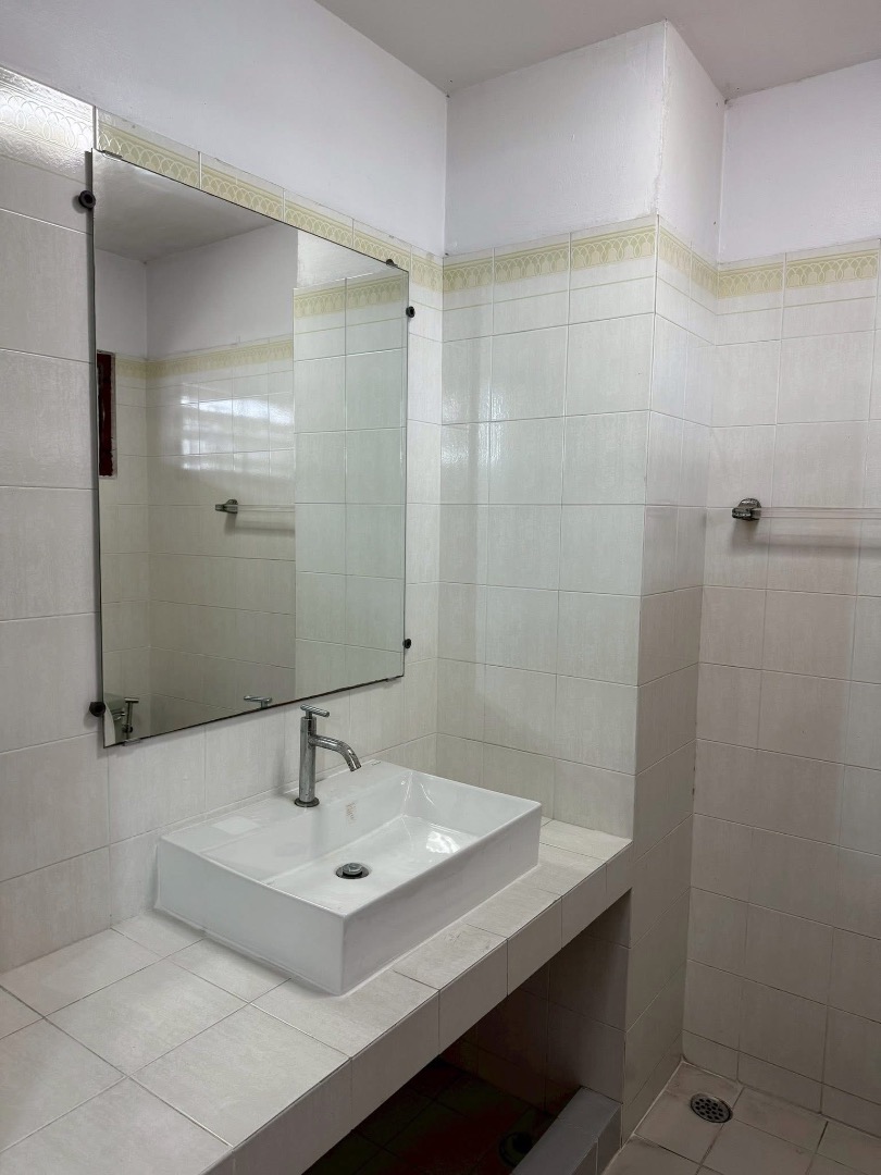 ให้เช่า — ทาวน์โฮม 3 ชั้น หมู่บ้านพัฒนาการ 