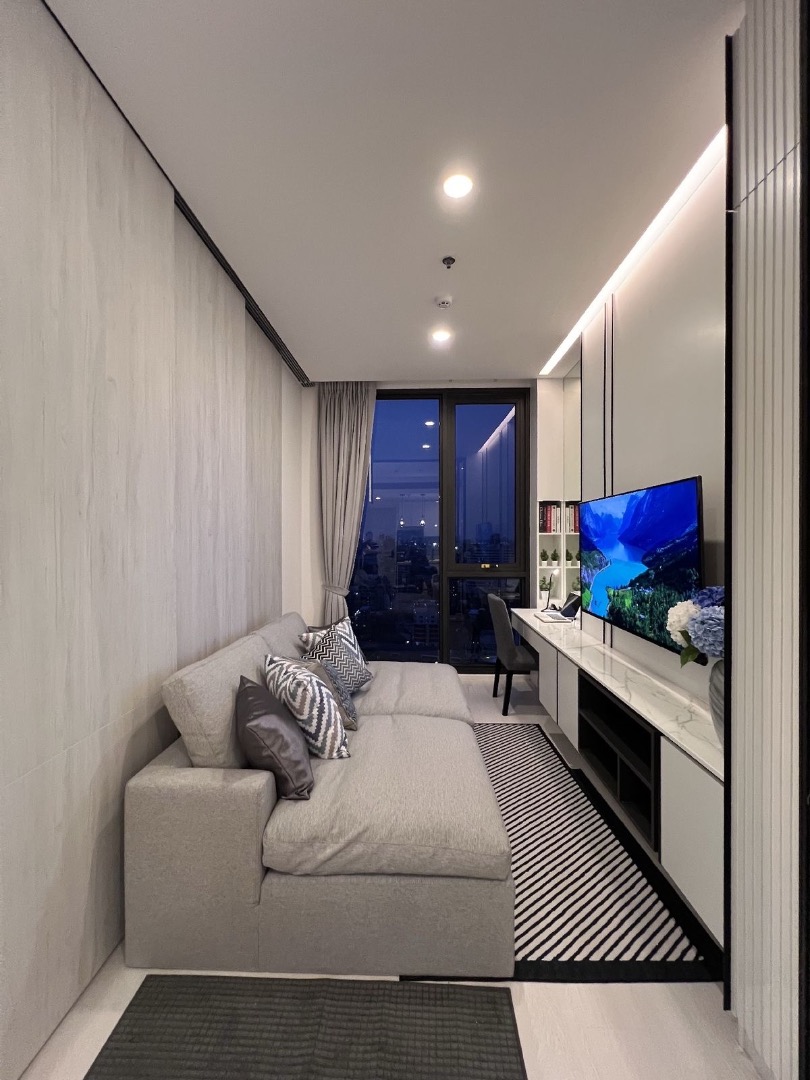 MAZARINE Ratchayothin 