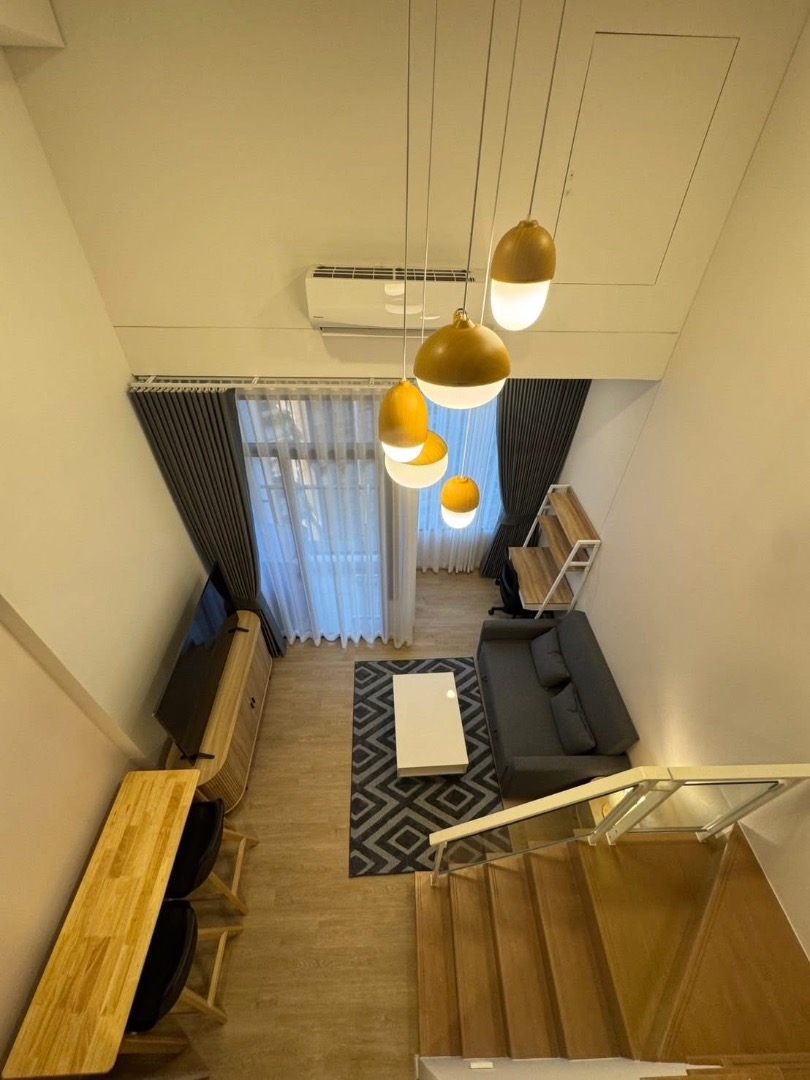 Siamese Rama 9  ( Landmark @ MRT STATION )