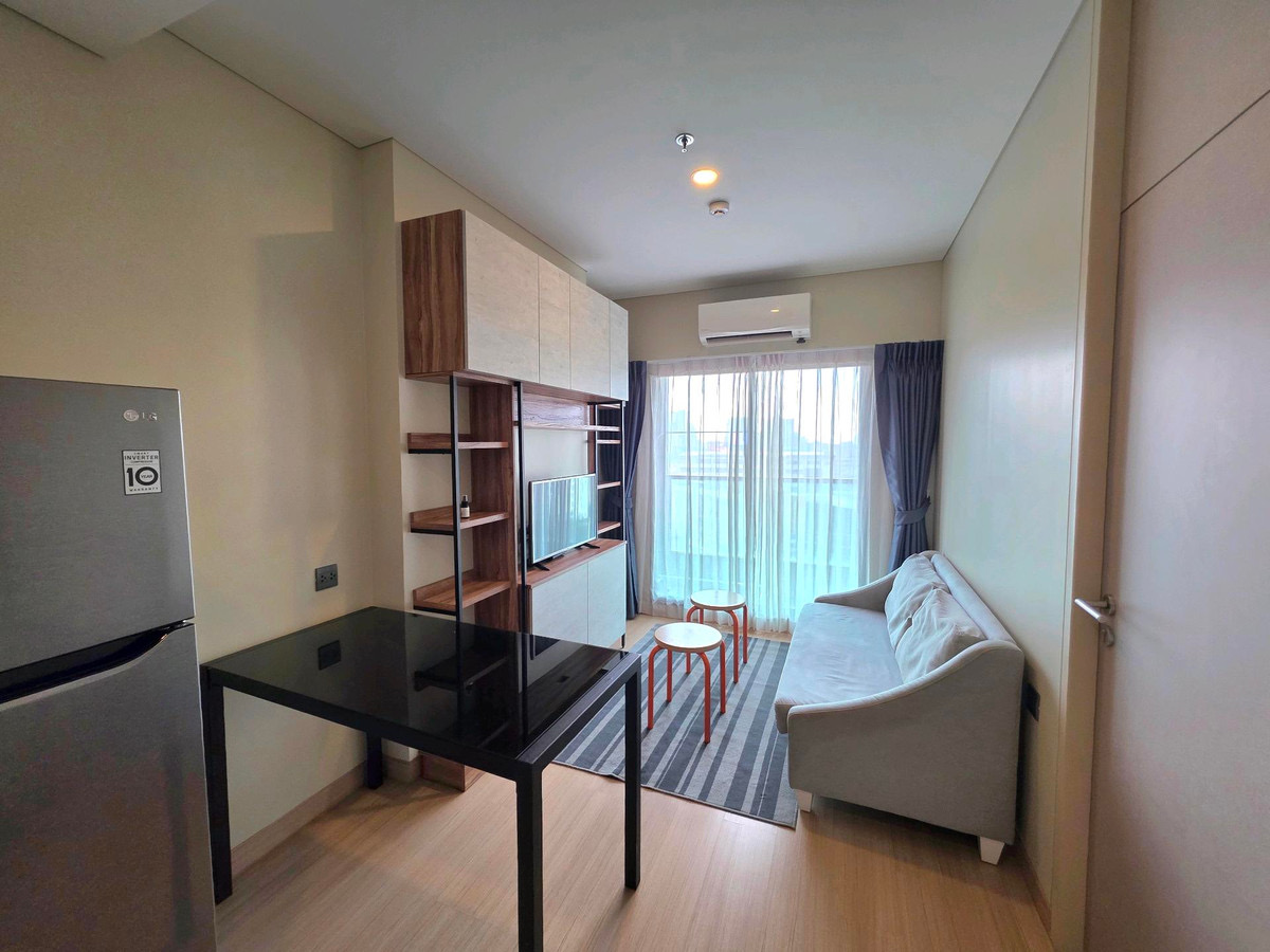 ลุมพินี สวีท ดินแดง - ราชปรารภ