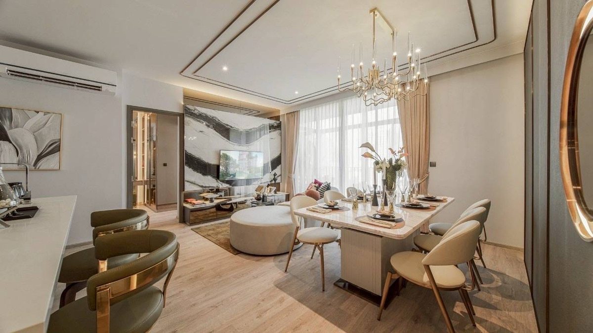 Rhythm Ekkamai Estate 