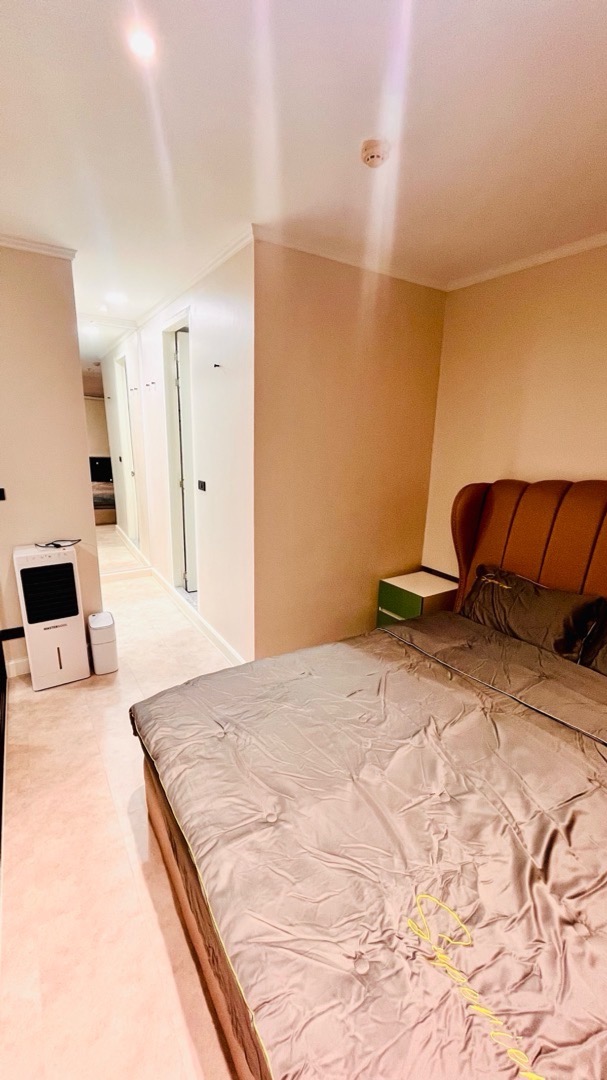 The Parkland Srinakarin 