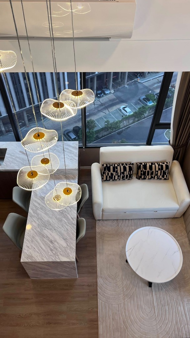 Landmark @ MRTA Station (Siamese Rama 9)