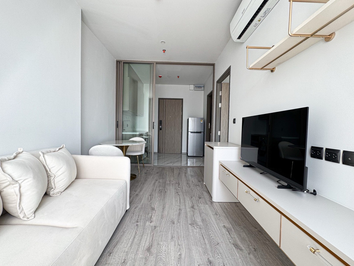 Rhythm Ekkamai Estate 