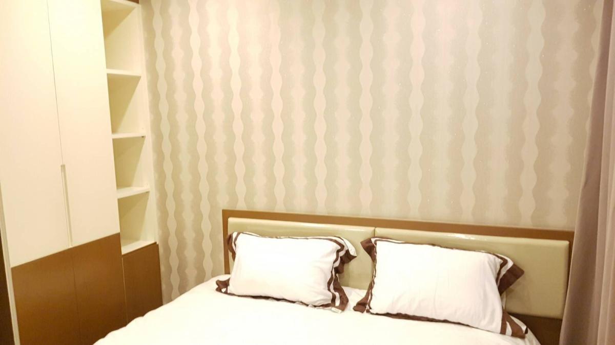 เลอ ลักซ์ คอนโดมิเนียม