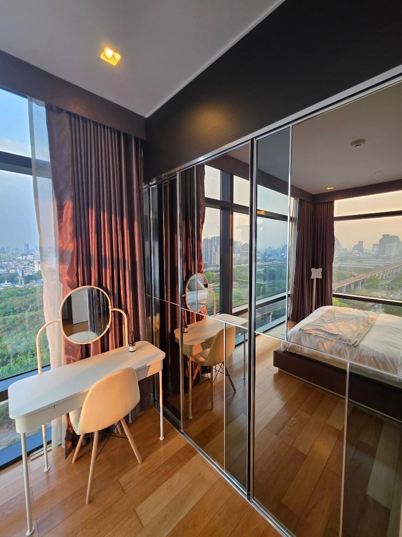 เซอร์เคิล ลิฟวิ่ง โปรโตไทพ์