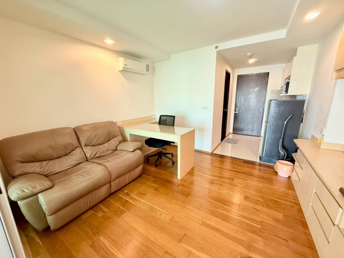 The Line Phahonyothin Park