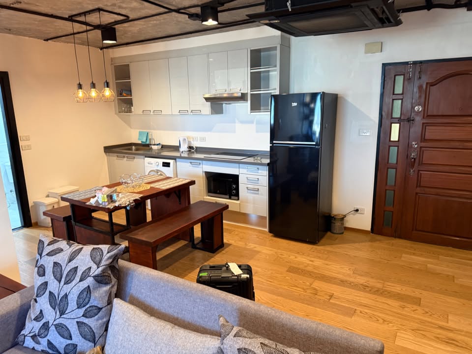 Supalai Place Sukhumvit 39