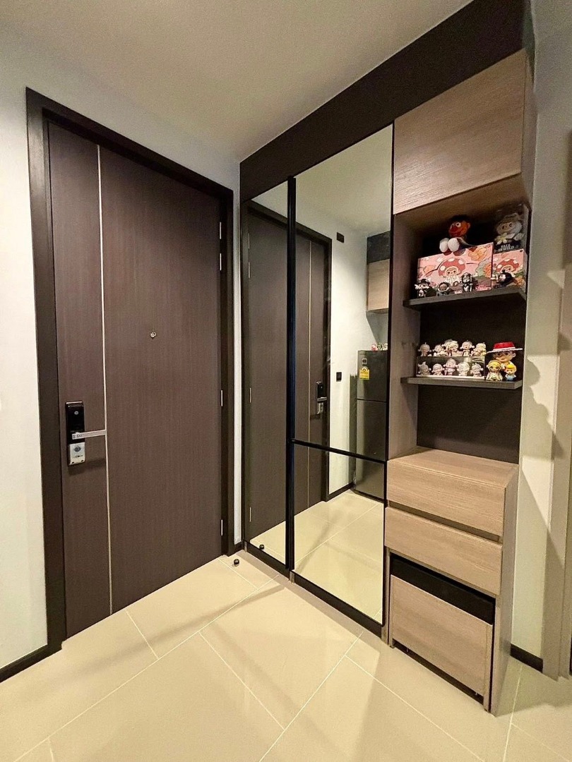 The Line Asoke - Ratchada