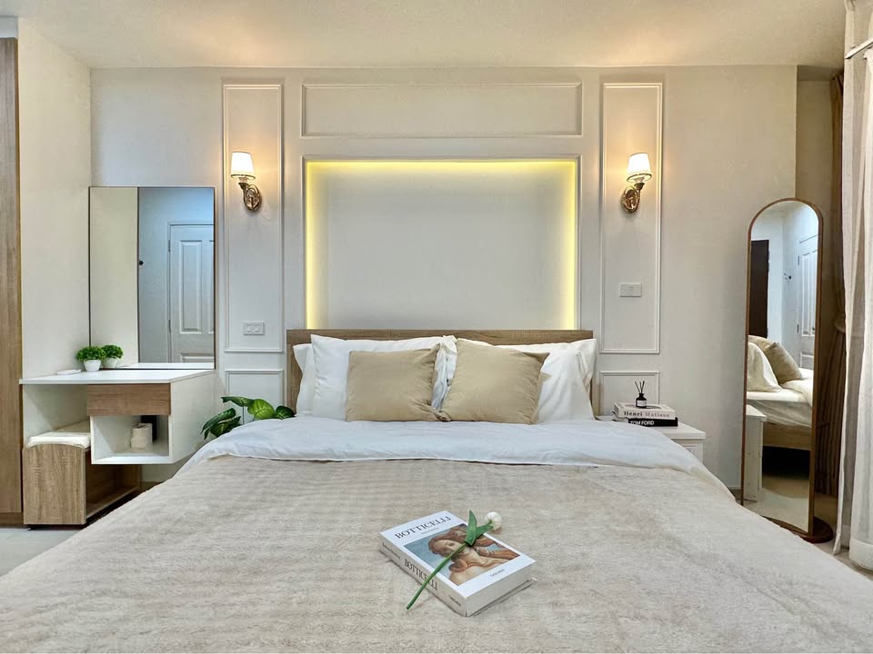 The Urbano Ratchadapisek 19