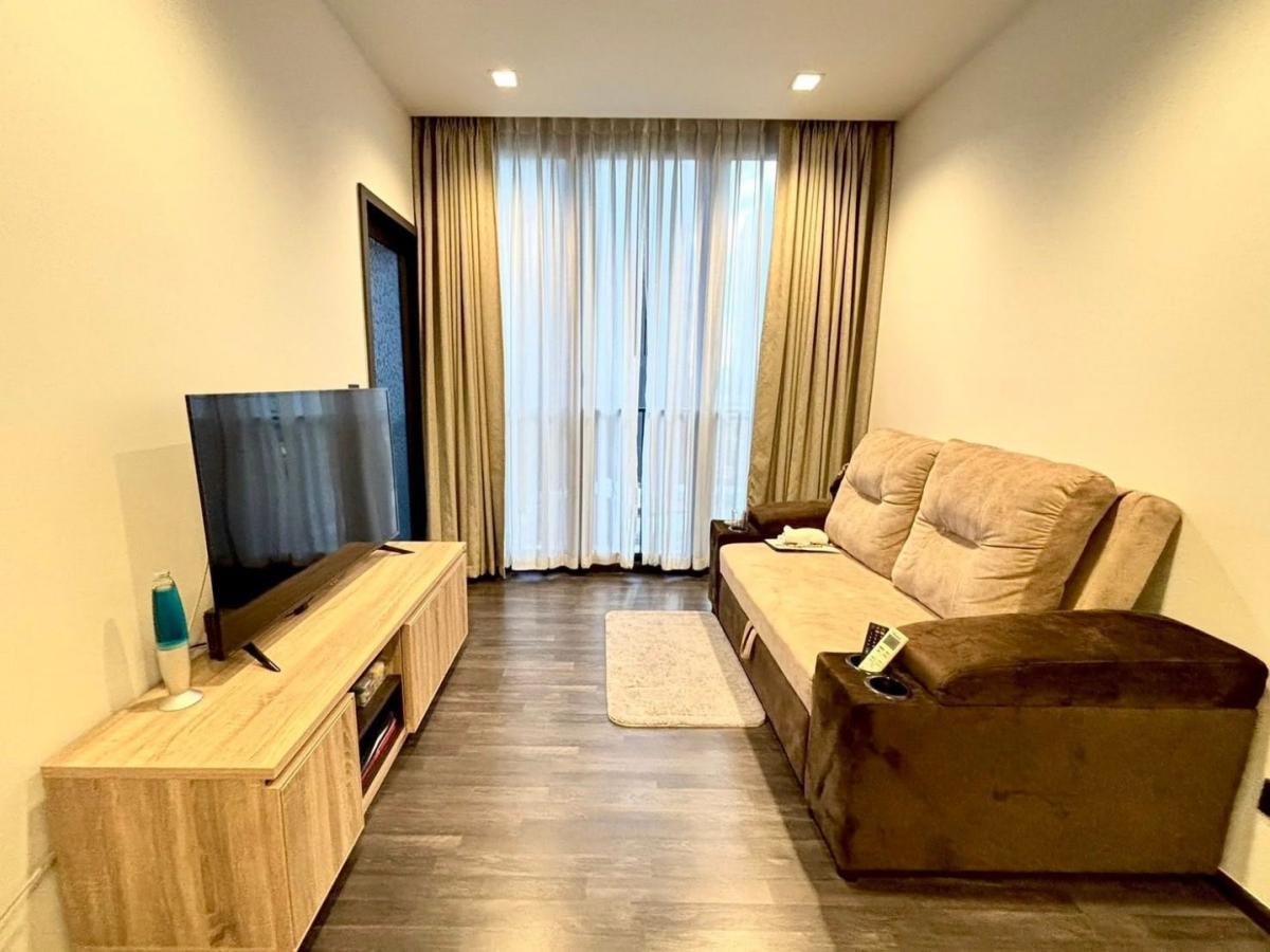 The Line Asoke-Ratchada