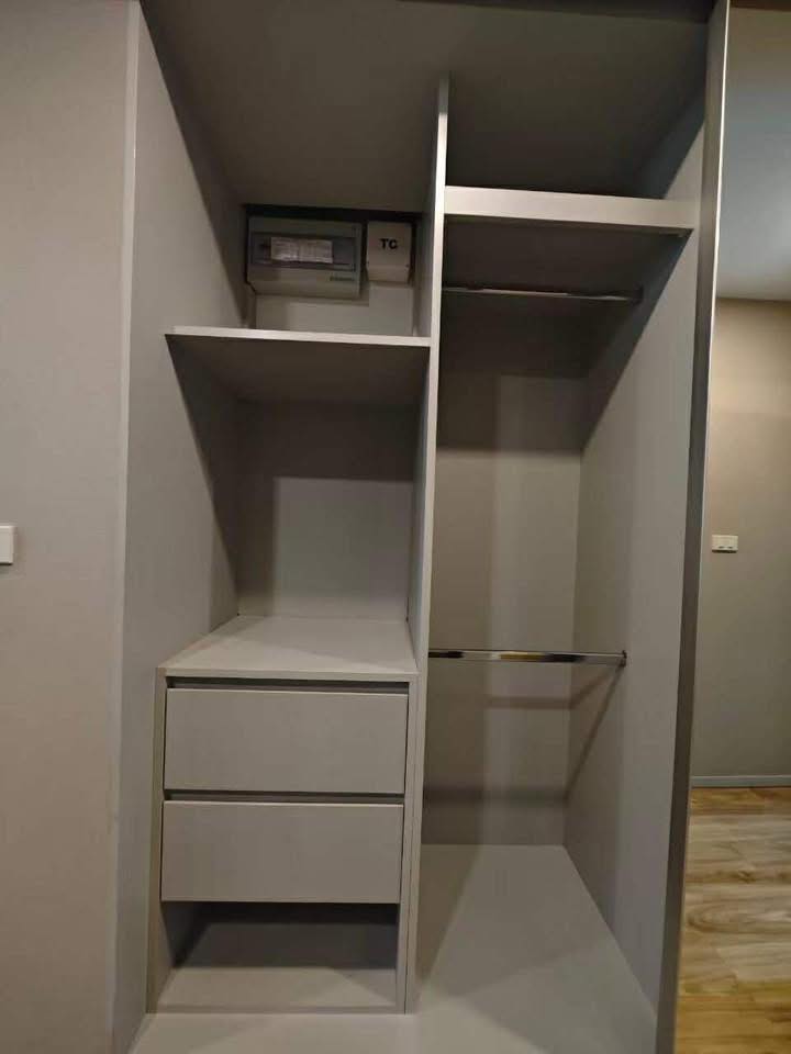 Blossom @ Sathorn Charoenrat 