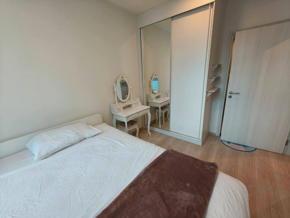 Noble Revolve Ratchada