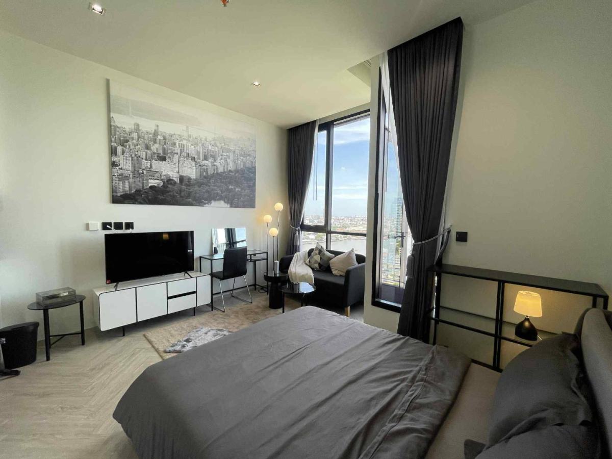 Chapter Charoennakhon - Riverside