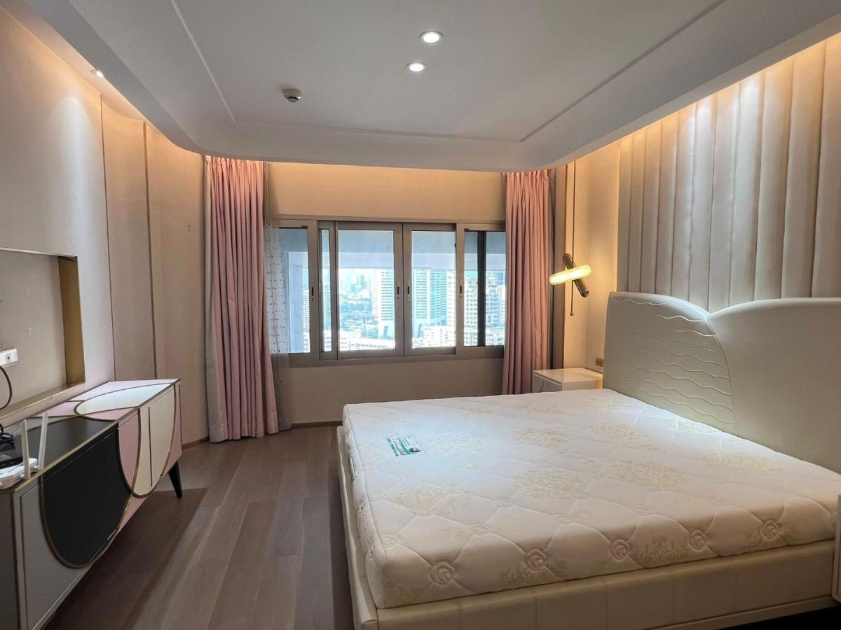 Le Raffine Sukhumvit 24