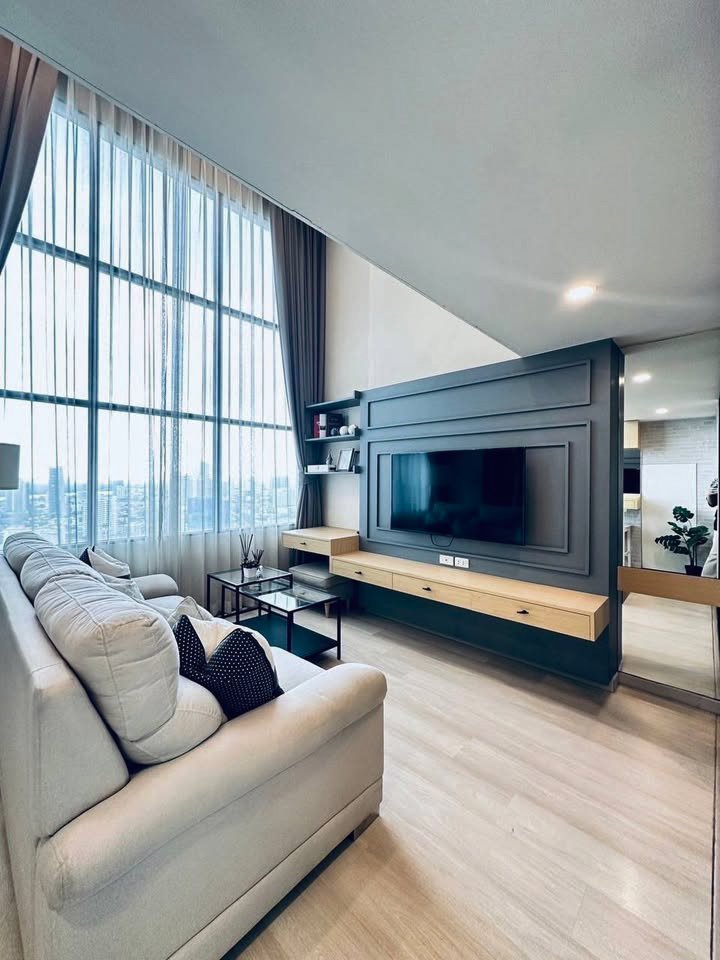 Knightsbridge Prime Sathorn