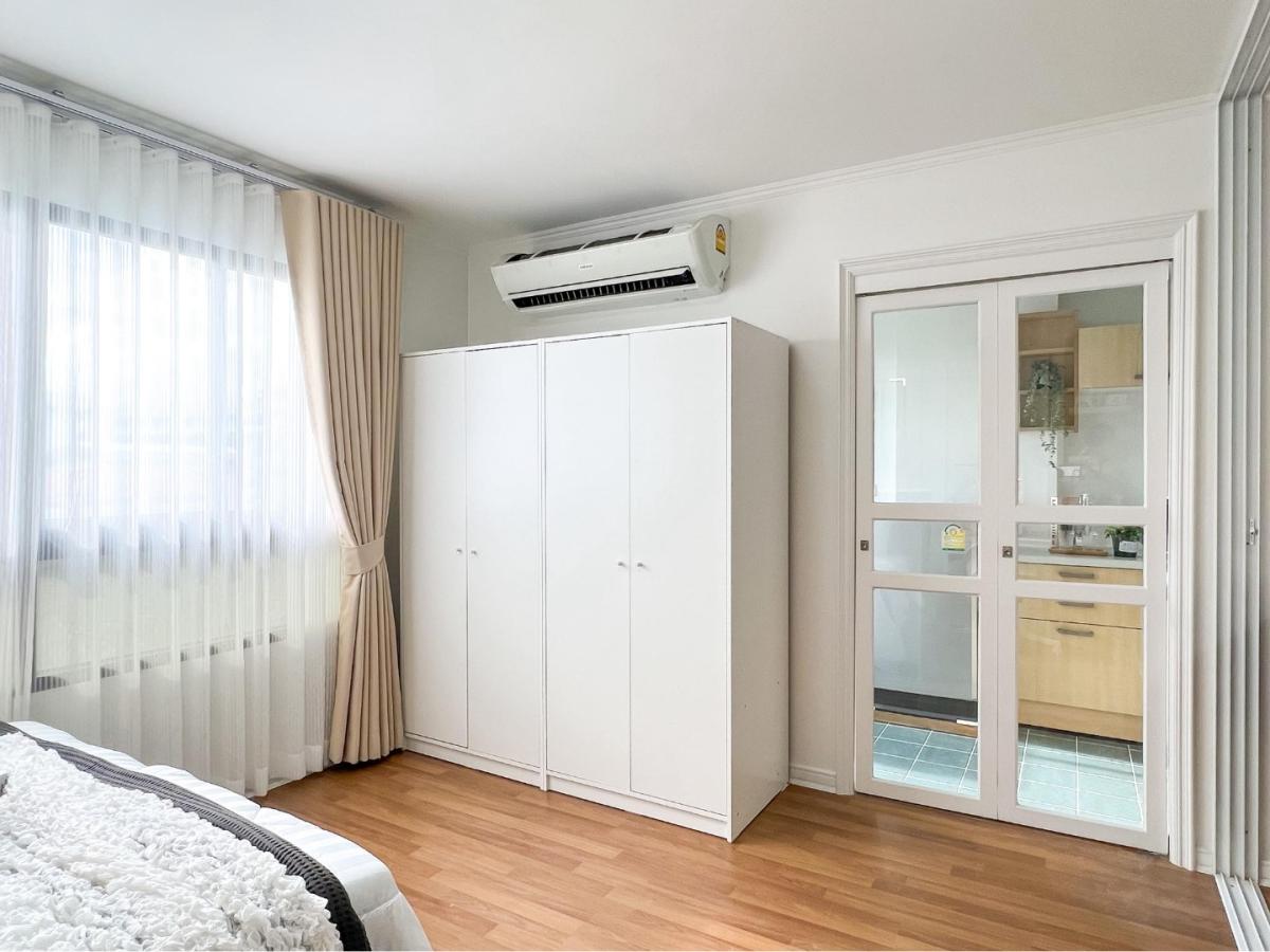 Lumpini Place Narathiwas 24