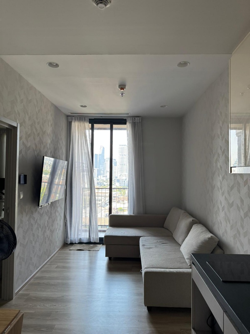 Oka Haus Sukhumvit 36