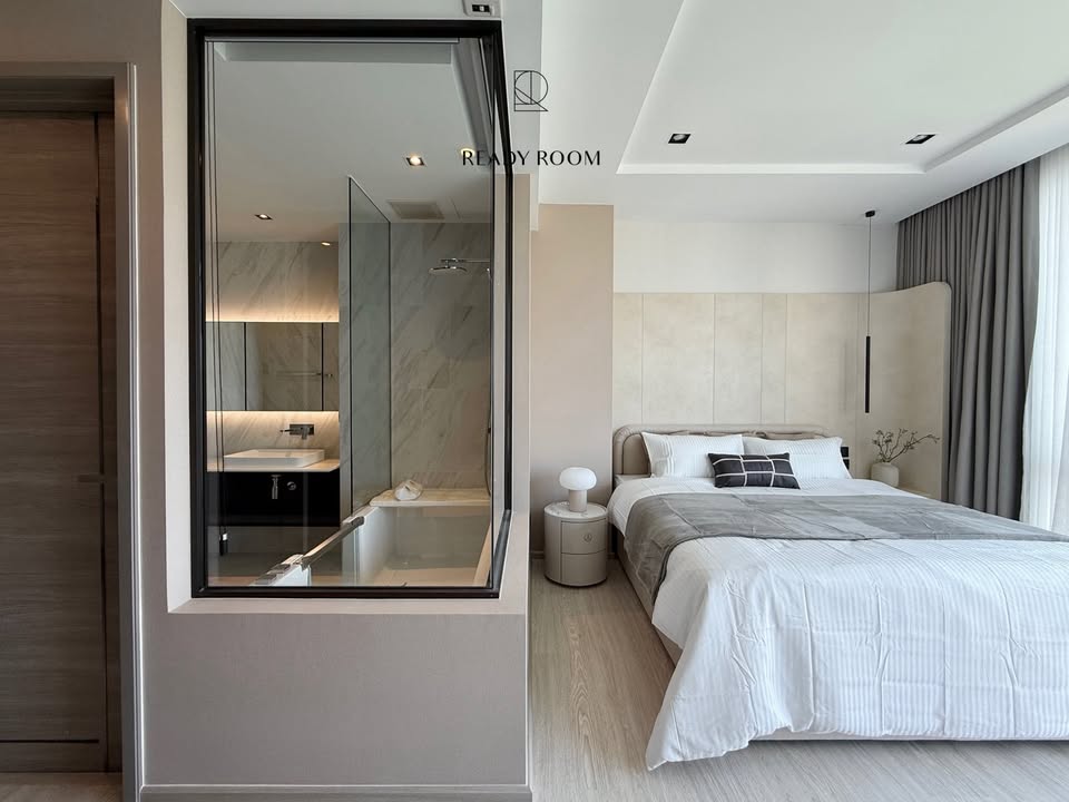 The Room Sukhumvit 38