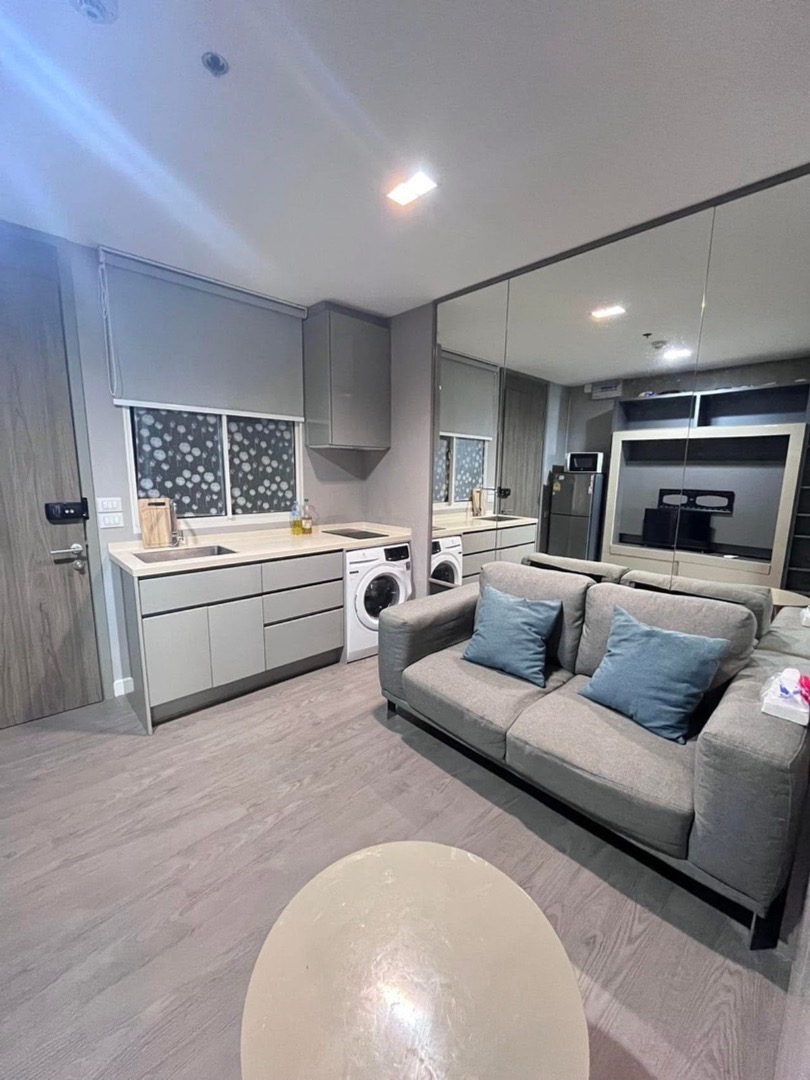 A space ID Asoke Ratchada 🌿🤍