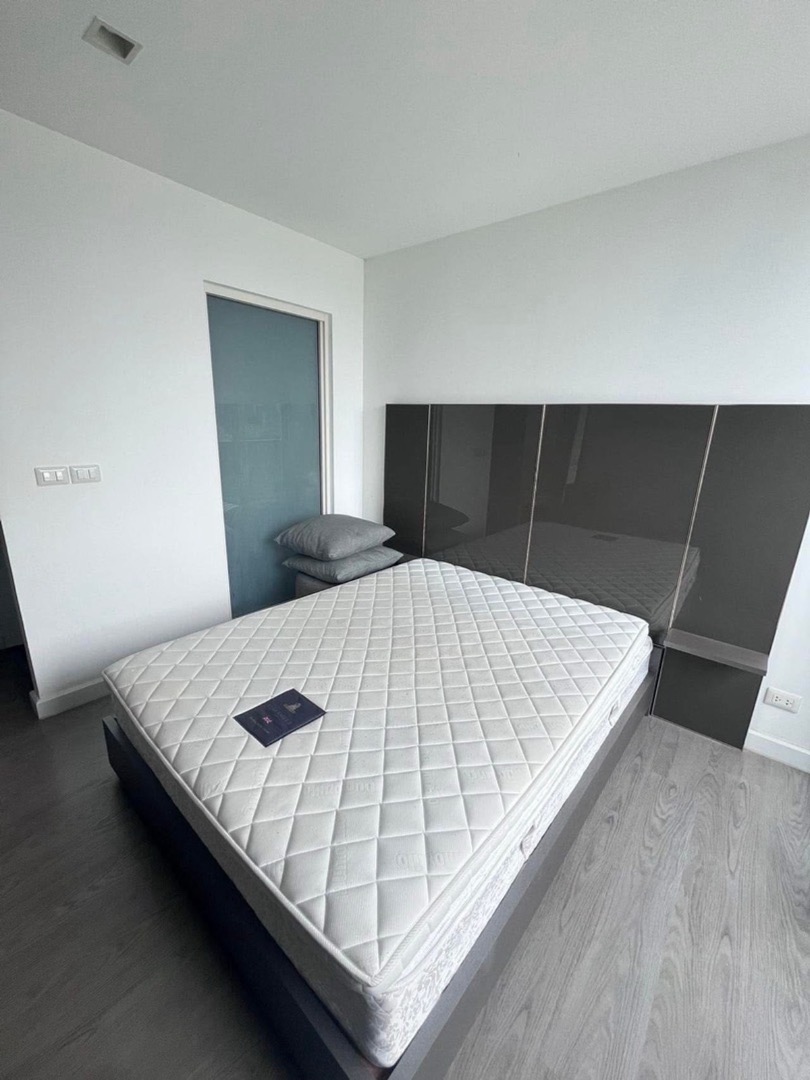 A space ID Asoke Ratchada 🌿🤍