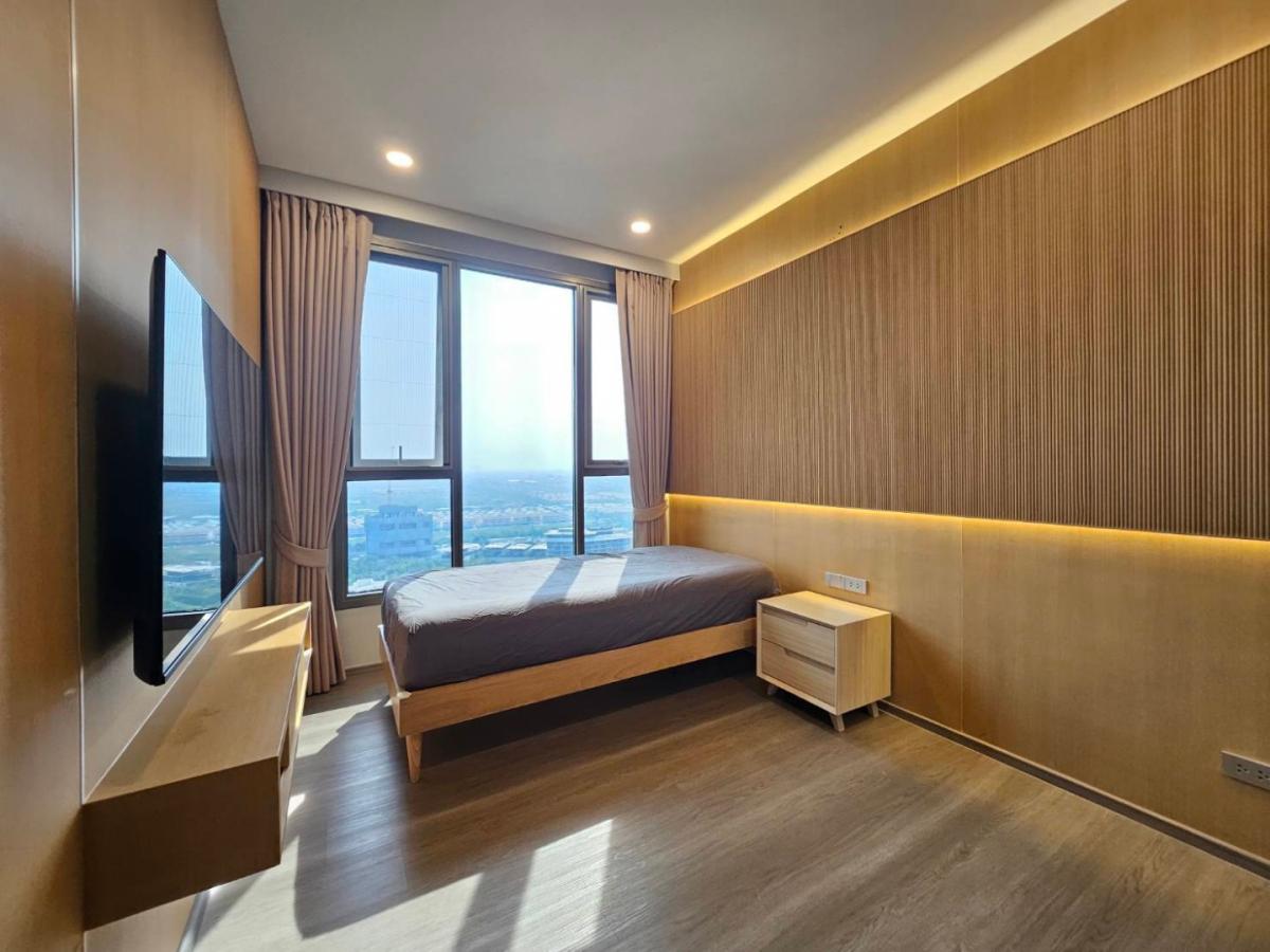 Whizdom The Forestias