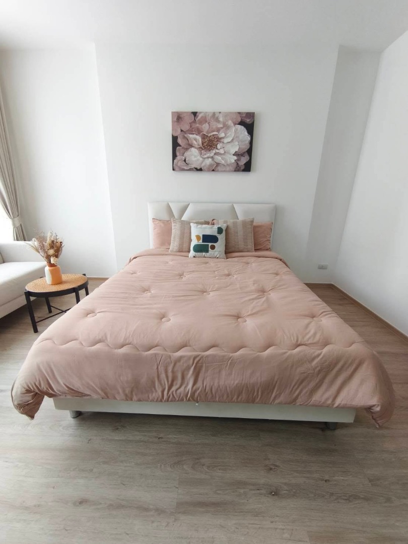 The Rich Rama 9 Srinakarin