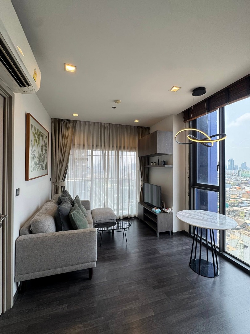 The Line Asoke Ratchada