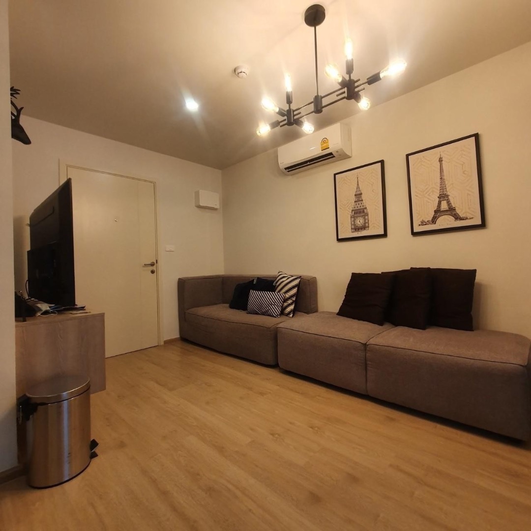 Elio Del Moss Phaholyothin 34 