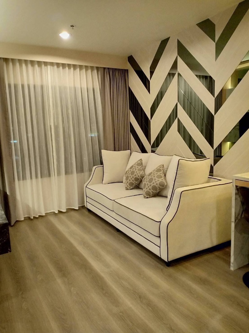 Aspire Sathorn Taksin 