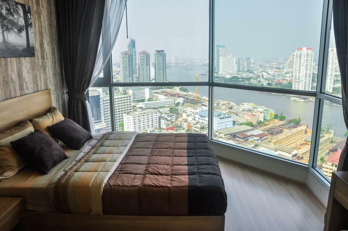 Rhythm Sathorn 21 