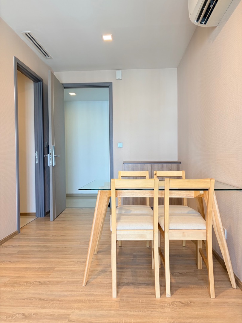 Taka Haus Ekkamai 🌿🤍
