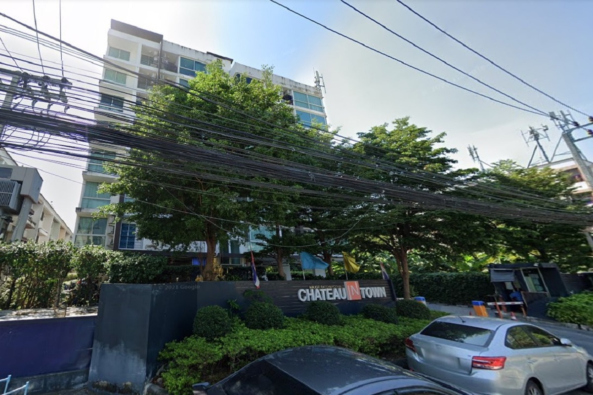 Condo-Chateau-in-town-Major-Ratchayothin-2
