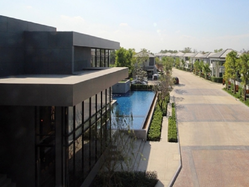 CENTRO-RAMINDRA-CHATUCHOT