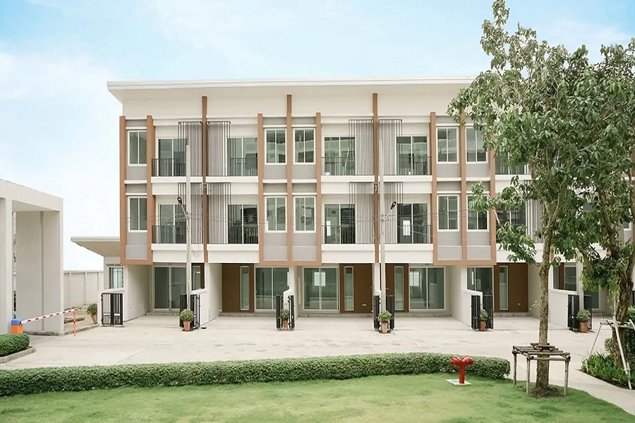 Narapat-Chaengwattana-Samakkee