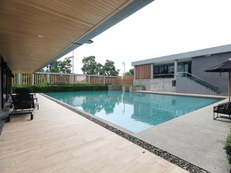 Areeya-Mandarina-Ekamai-Ramintra