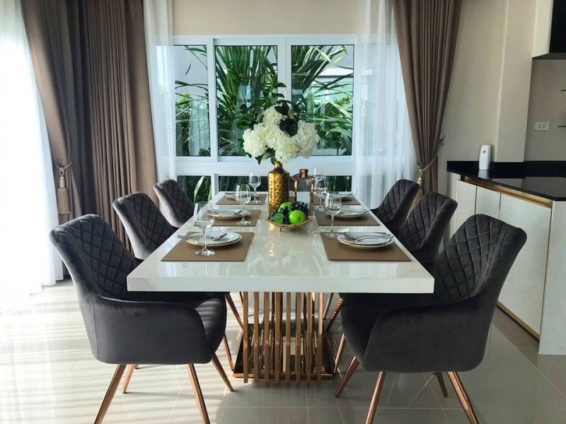 เดอะเบสท์-มิตรไมตรี