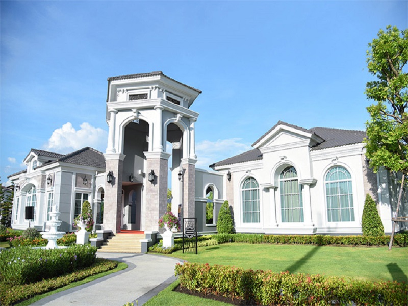 โกลเด้น-นีโอ-พระราม-9-กรุงเทพกรีฑา