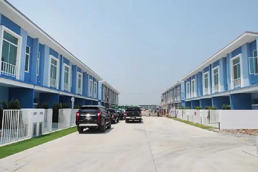 J-City-Rattanathibet-Bangbuathong