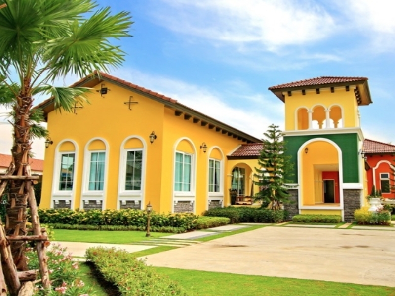 Golden-Town-3-Suksawat-Phutthabucha