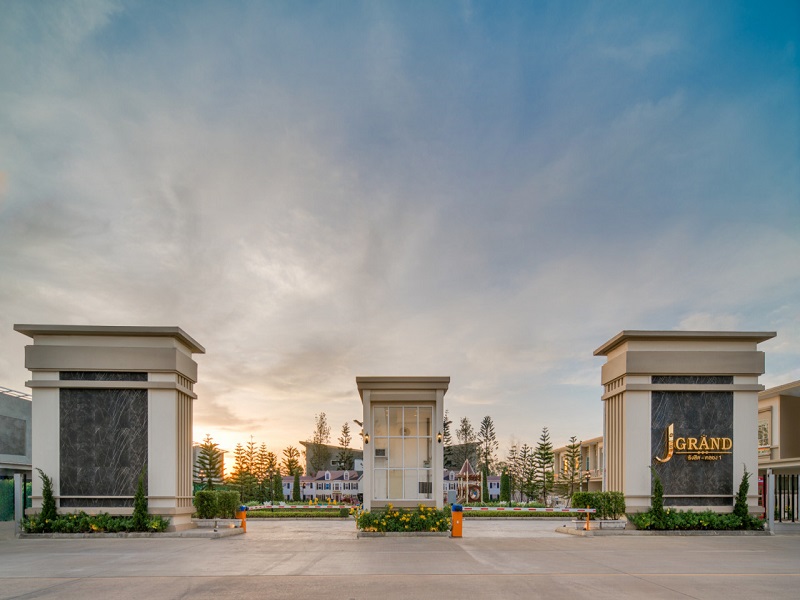 J-Grand-Rangsit-Klong-1